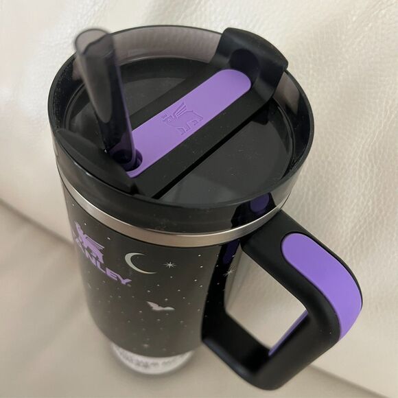 Stanley 40 oz Tumbler H2.0 Flow state Quencher Halloween Spellcast Black - Picture 3 of 3